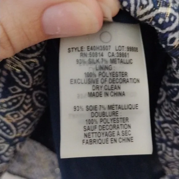 Elie Tahari Silk Cold Shoulder Mika Blouse Blue Floral Metallic NWOT $298 Retail - Picture 6 of 6